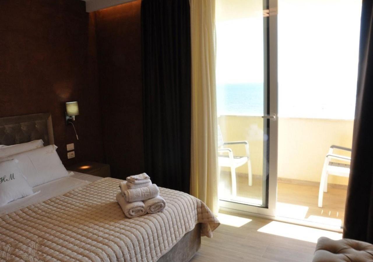 Hotel Maren Durres Exterior photo